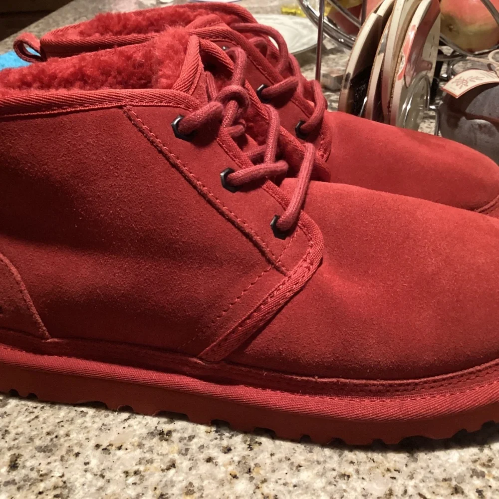 Ugg Neumel Suede Boots Men 8 Women 10
